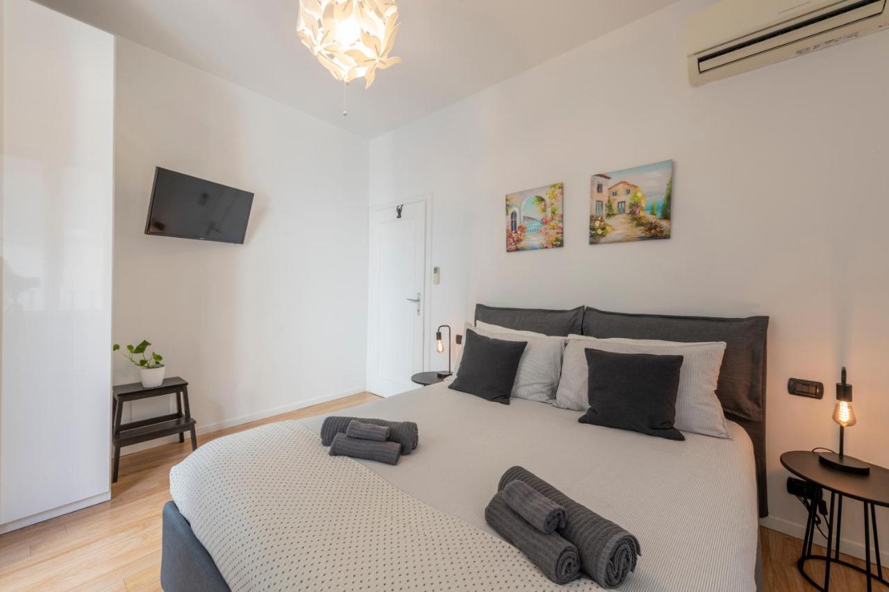 Boutique Apartment Porta Duomo, Close To The Lake! Como Zewnętrze zdjęcie